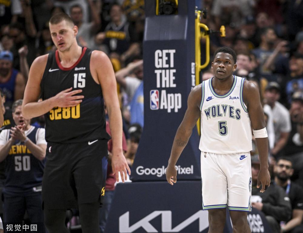 占据国际足 占据国际足